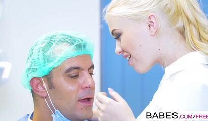 Big ass blonde harlot and horny dentist have a fuck session in the middle of a operation