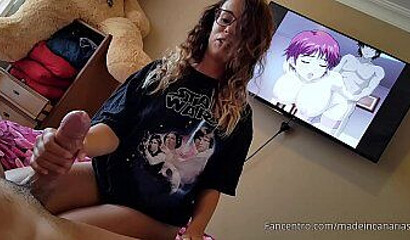 Curvy lady with big natural hooters loves taking it up her big ass hard and deep in POV