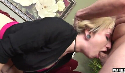 Thought provoking blonde teen wants to get her bubble butt plowed hard by hung fuck buddy