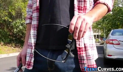 Amazing teen got her big round ass eaten out before sucking raging boner and taking facial