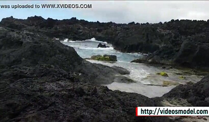 Curvy sister with thick ass gives pussy to her step-brother while fucking in the wild