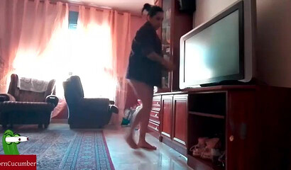 Phat bottom nanny loves to suck stiff cock and demands to be fucked hard in her wet pussy