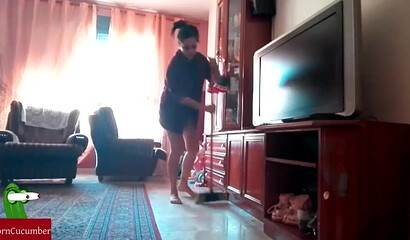 Phat bottom nanny loves to suck stiff cock and demands to be fucked hard in her wet pussy