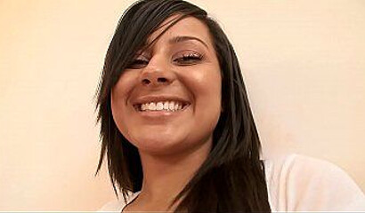 Cute brunette uses her big butt to seduce stepbrother before he impales her wet pussy