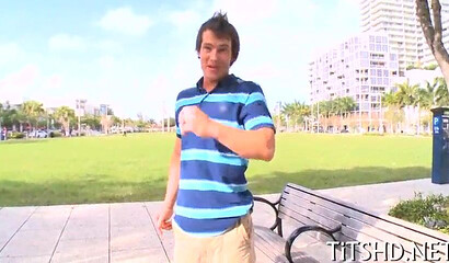 MILF bitch with big ass prefers large cocks and deep pussy pounding while she rides her man