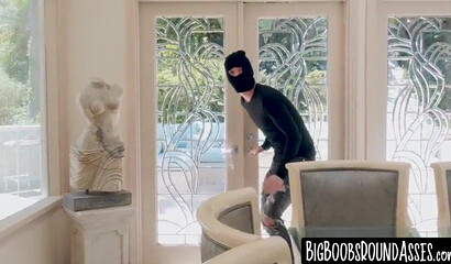 Mature lady with a nice pair of tits bounces on a cock in reverse cowgirl and shakes ass