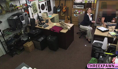 Slutty MILF with big ass will do anything to see his hard cock and take it deep in her pussy