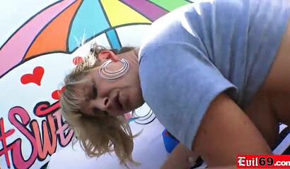 Slutty blonde MILF with big bottom prefers massive shaft stretching her large butt hole