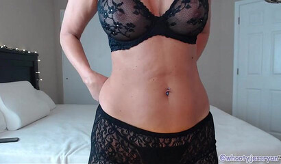 MILF with an insanely large ass shows off her fat ass on webcam and pops her cunt on dildo