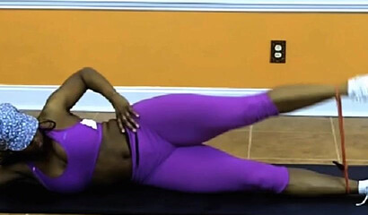 Curvy phat bottom ebony works out hard  in the gym and sweats all over her fantastic body