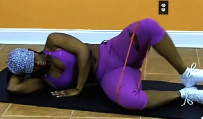 Curvy phat bottom ebony works out hard  in the gym and sweats all over her fantastic body