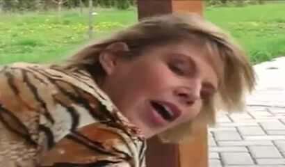 Short haired mature with fat bottom enjoys only rough pussy destroying and loads on her face