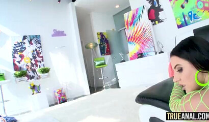 Brunette hooker Angela White gets her anal hole rammed again