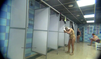 Voyeur films sexy ladies under the shower compilation