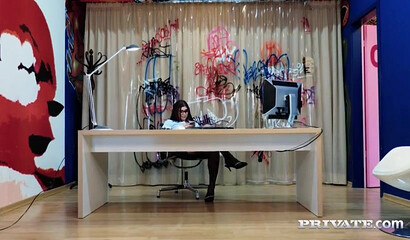 Beautiful curvy brunette babe July Johnson fucking on the table