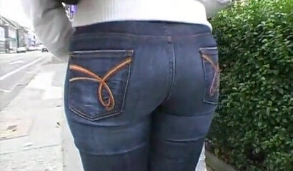 Curvy MILF Mandy Blue rides dick and gets pounded