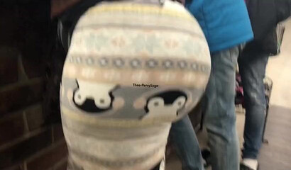 Spying on bootylicious mom at the shoe store