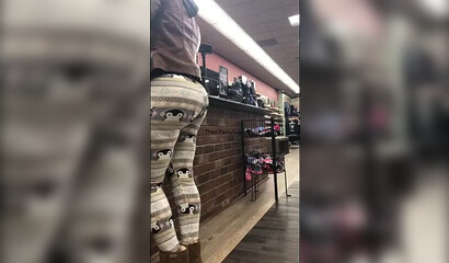 Spying on bootylicious mom at the shoe store