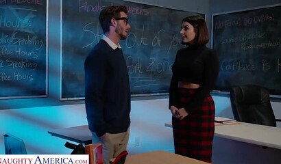 Hungry mom Ivy Lebelle milks young Lucas Frost