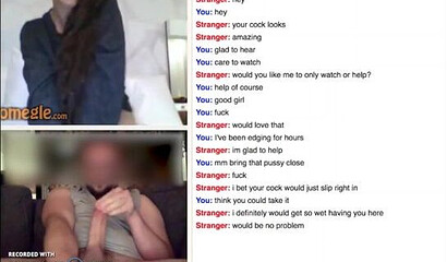 Cheating Chaturbate whore shakes her big ass for a fan