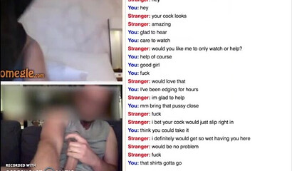 Cheating Chaturbate whore shakes her big ass for a fan