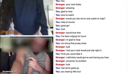 Cheating Chaturbate whore shakes her big ass for a fan