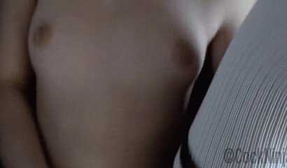 Sneaky redhead sister seduces Cockninja with her big ass