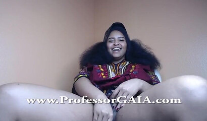 Curvy Ebony Milf Rides Her Dildo With Her Hairy Pussy