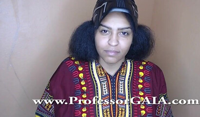 Curvy Ebony Milf Rides Her Dildo With Her Hairy Pussy