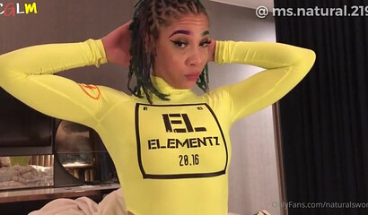 Amateur Asian chick fucked hard by a big dick