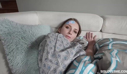 Naughty Step Sister Macy Meadows Gives Her Sstepbrother Sloppy Blowjob