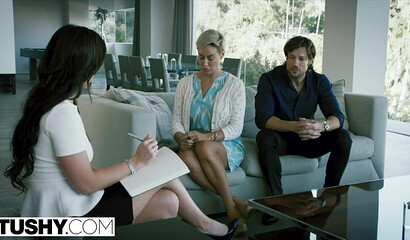 Slutty Brunette Jennifer White Anal Riding And Squirting On Client