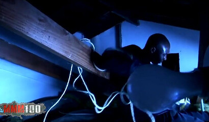 Black babe is the goddess that wants licking only