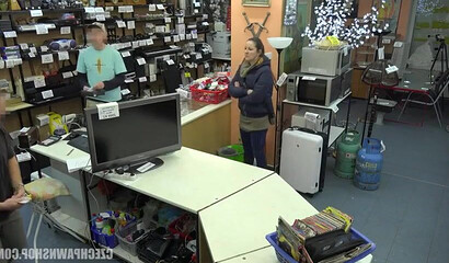 Casting a Czech MILF with a fat ass