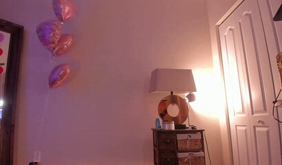 Amateur brunette babe won't stop masturbating until she cums heavily