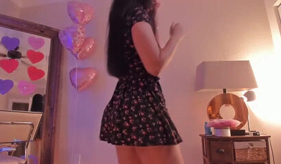 Amateur brunette babe won't stop masturbating until she cums heavily