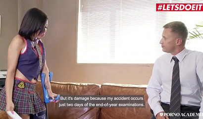 Brunette chick Canela Skin cums from intense pussy licking