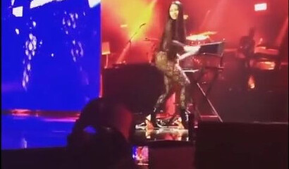 Sexy Amateur Redhead Ebony Celeb With Big Tits Twerking