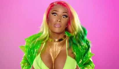 Sexy Amateur Redhead Ebony Celeb With Big Tits Twerking