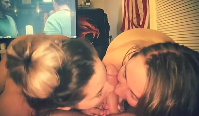 Gorgeous Hotties Smashleystar Sharing Big Dick In Threesome