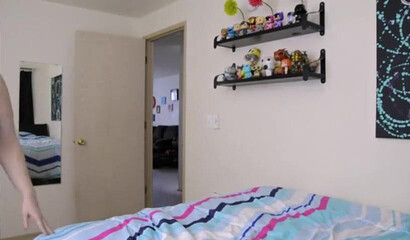 Fat pink haired BBW gets her pussy penetrated