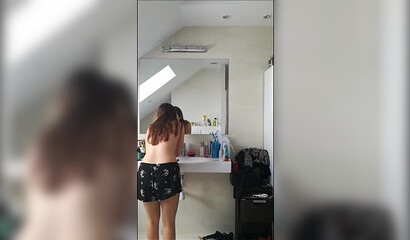 Spying my sexy girlfriend after the shower