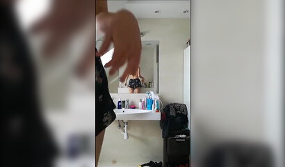 Spying my sexy girlfriend after the shower