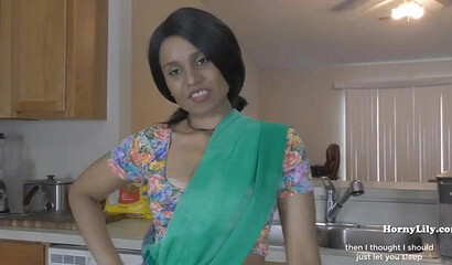Indian mom shows her rare gap in the kitchen