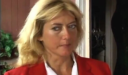 Mature slut Rheina Shine fucks her young neighbor