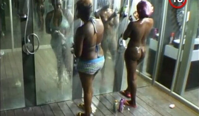 Sexy choco babes showering