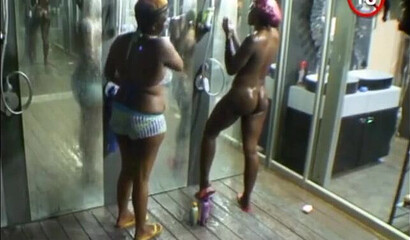 Sexy choco babes showering