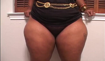 Bootylicious mature ebony sluts