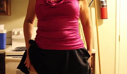 Mature slut with garter belts spreads legs for hubby and his friend