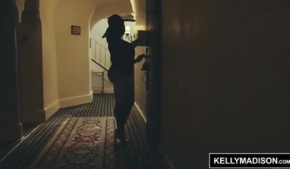 Big tit Kelly Madison needs that knob now